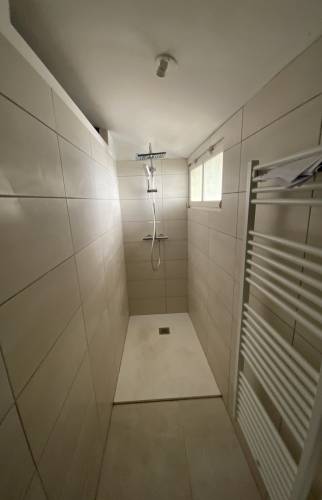 rénovation salle de bain residence secondaire La Maison Des Travaux Ales apres